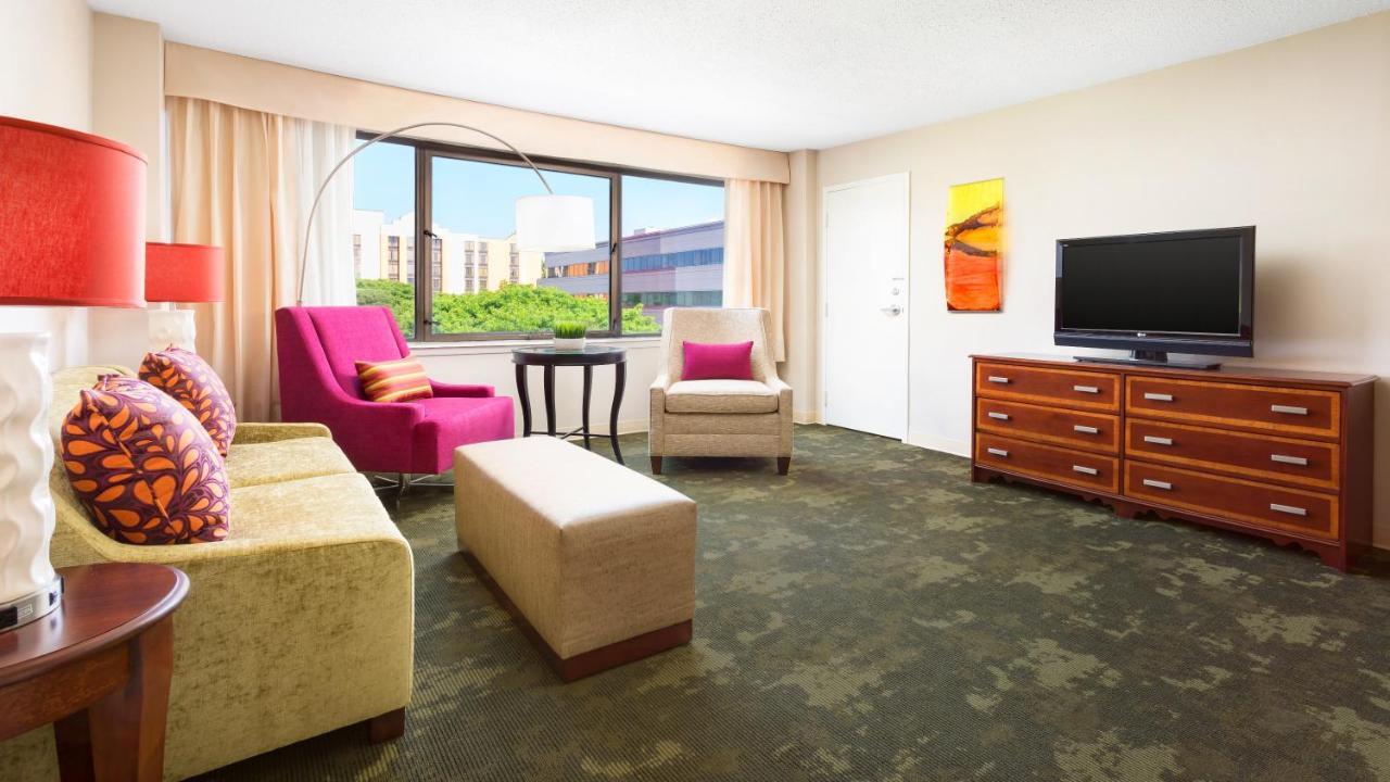 Holiday Inn Secaucus Meadowlands Extérieur photo