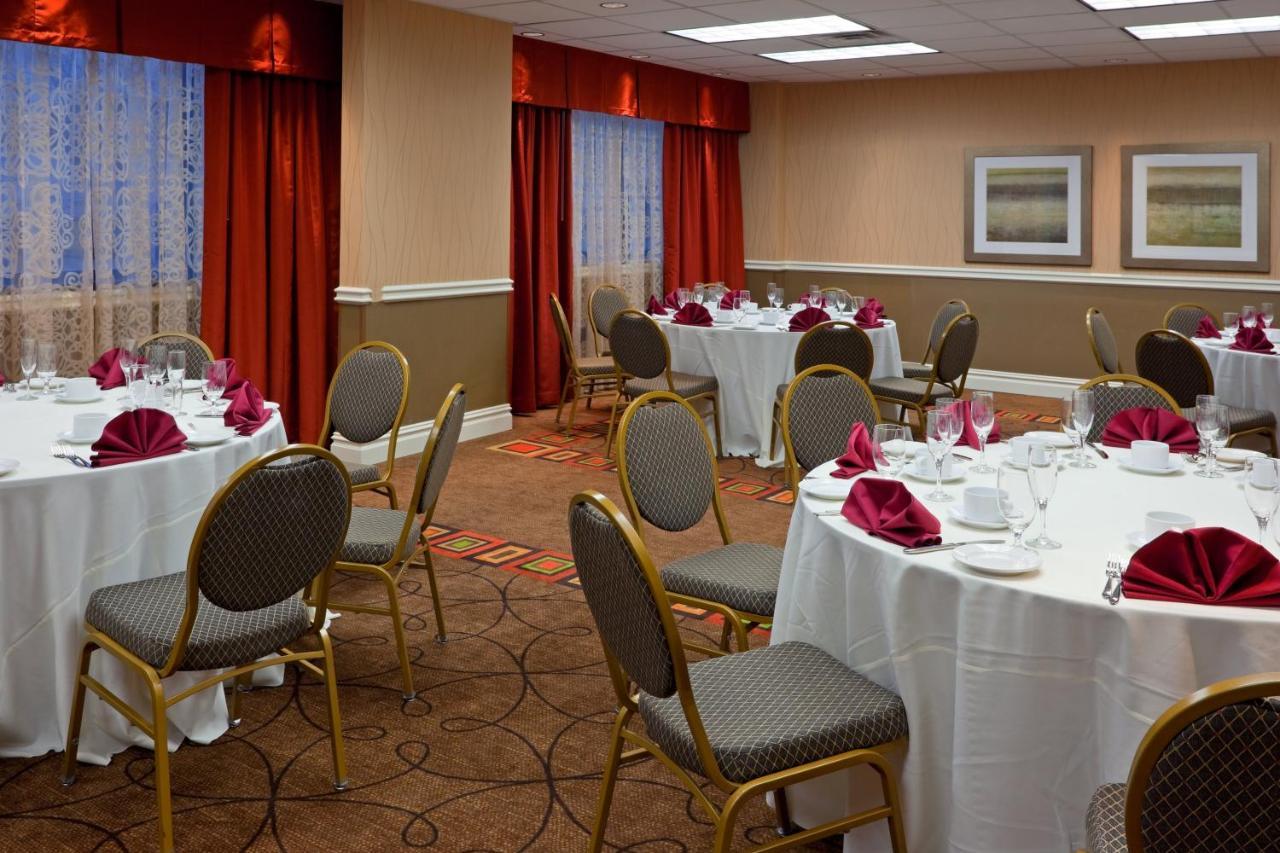 Holiday Inn Secaucus Meadowlands Extérieur photo